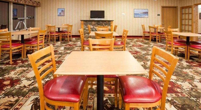 Holiday Inn Express Munising-Lakeview Hotel By Ihg Exteriér fotografie